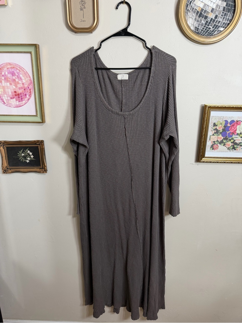 T.La Taupe Ribbed Maxi Dress